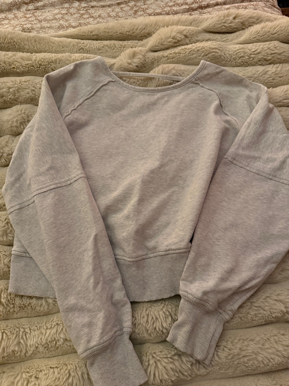 American Eagle Grey Open Back Crew xsmall